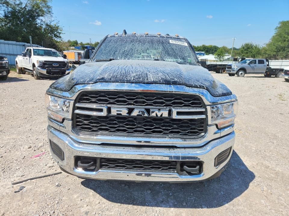 2023 RAM 3500 TRADESMAN 5