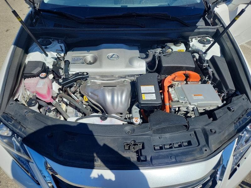 2017 LEXUS ES 300H 11
