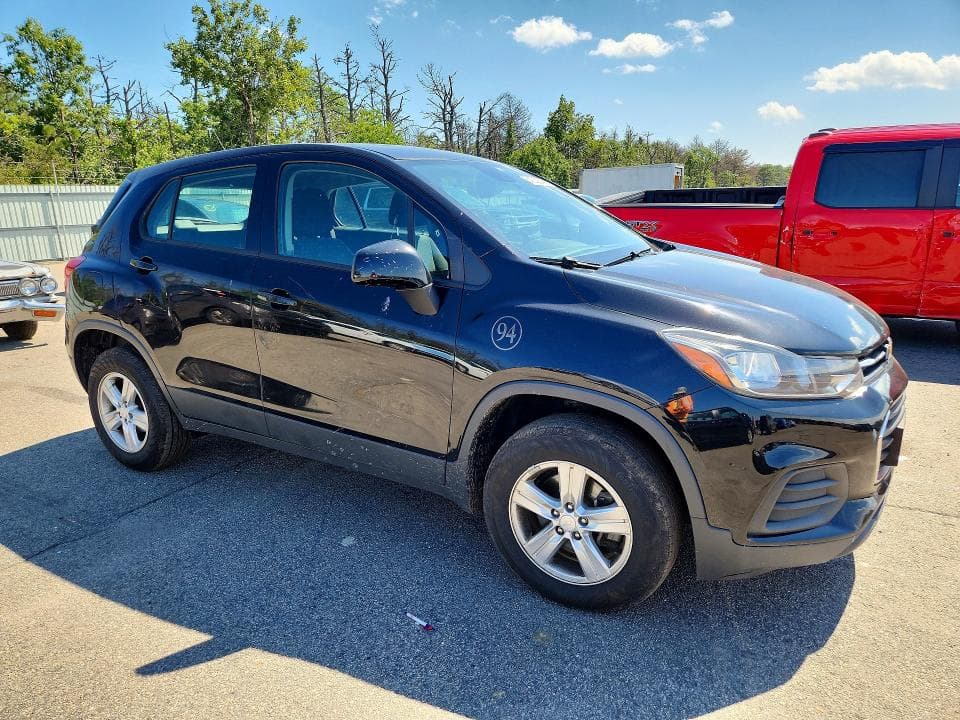 2019 CHEVROLET TRAX LS 4