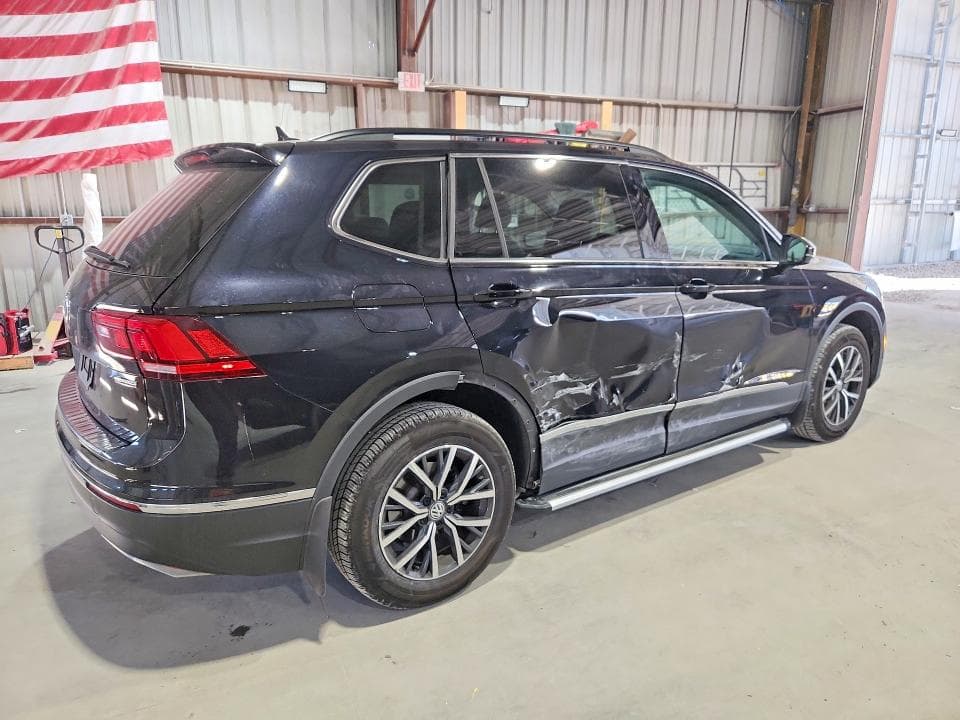 2020 VOLKSWAGEN TIGUAN SE 3