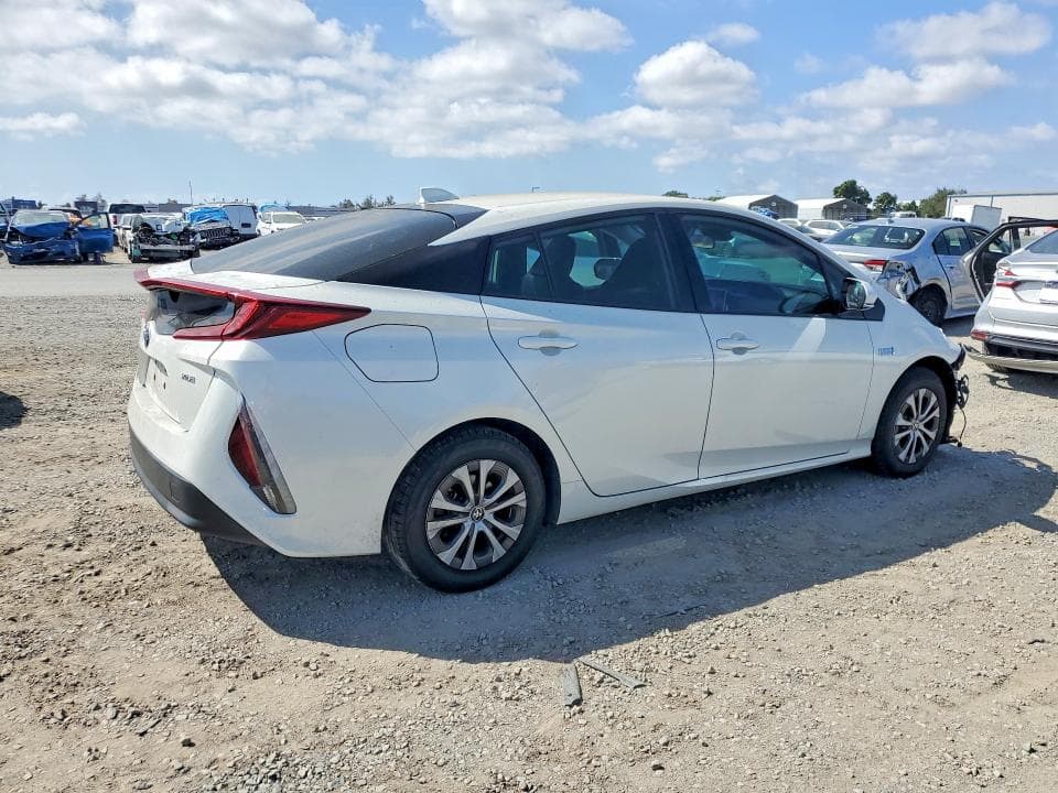 2020 TOYOTA PRIUS PRIME XLE 3