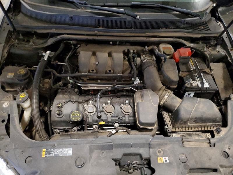 2018 FORD TAURUS LIMITED 11