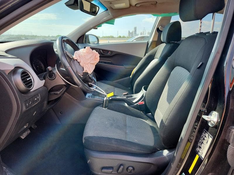 2020 HYUNDAI KONA SEL PLUS 7