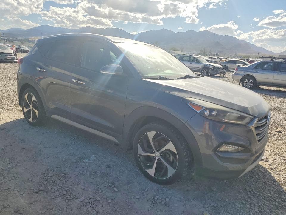 2017 HYUNDAI TUCSON LIMITED 4