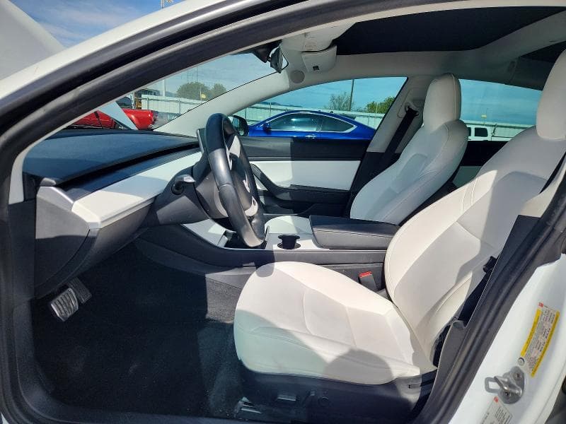 2018 TESLA MODEL 3 7