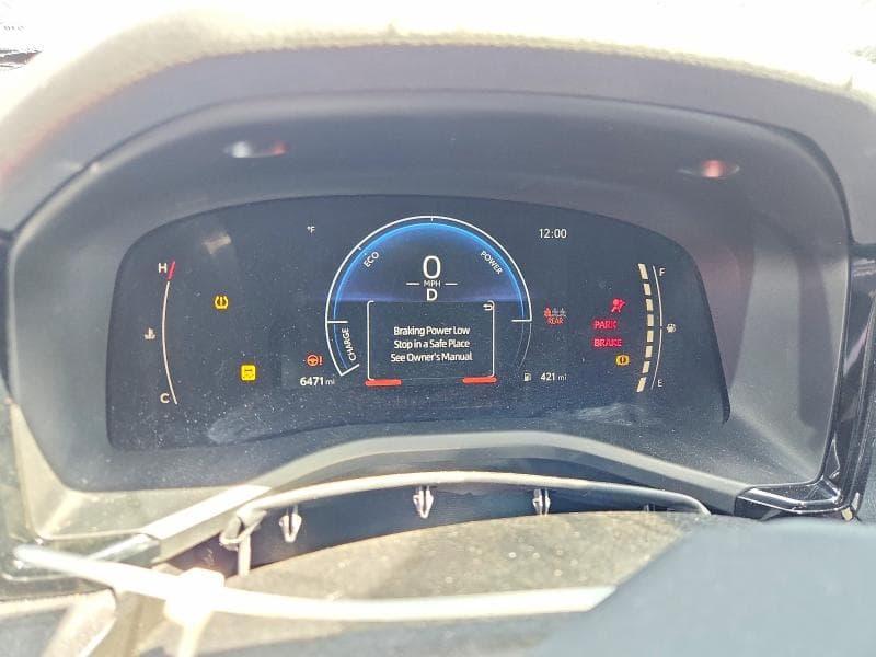 2026 TOYOTA CAMRY LE 9