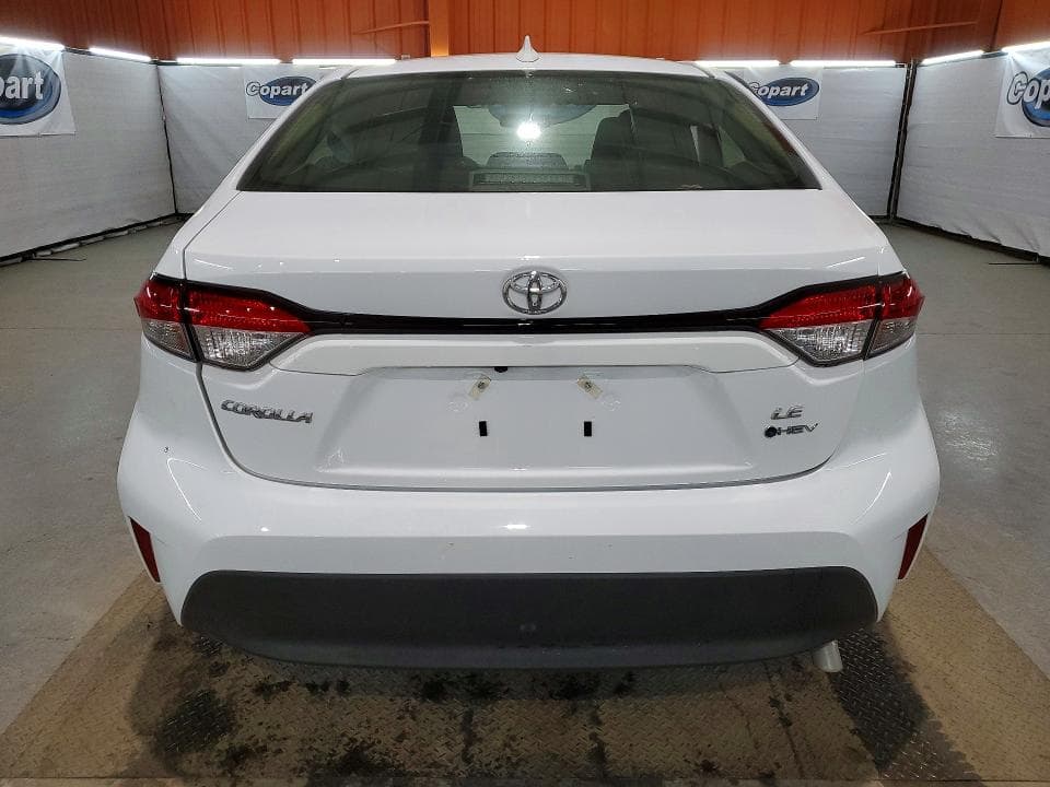 2026 TOYOTA COROLLA LE 6
