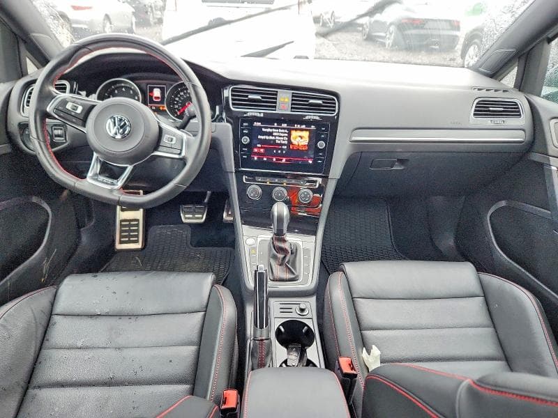 2021 VOLKSWAGEN GTI S 8