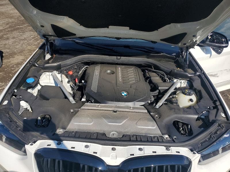 2025 BMW X4 M40I 11