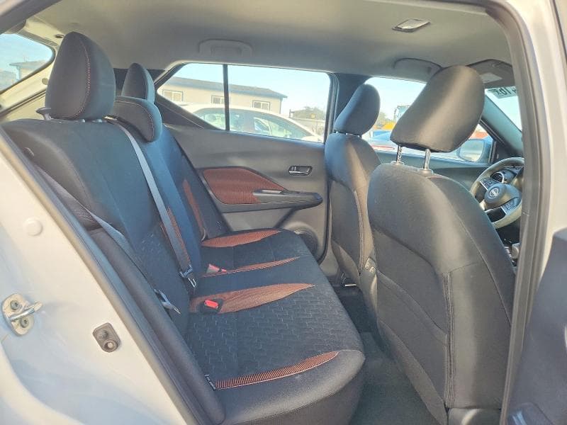 2024 NISSAN KICKS SR 10