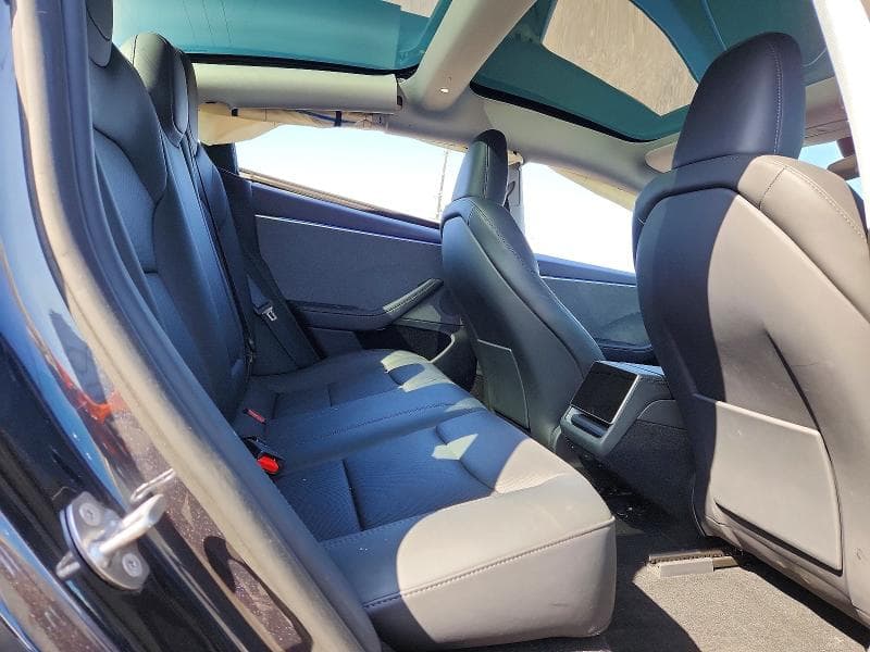 2025 TESLA MODEL 3 10