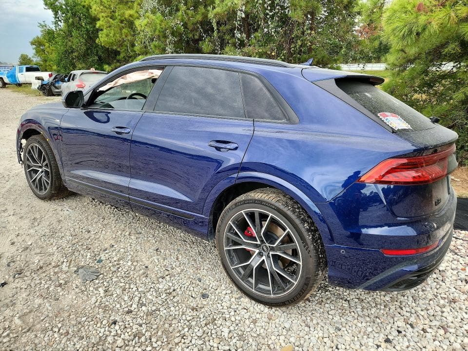 2021 AUDI Q8 PRESTIGE S-LINE 2