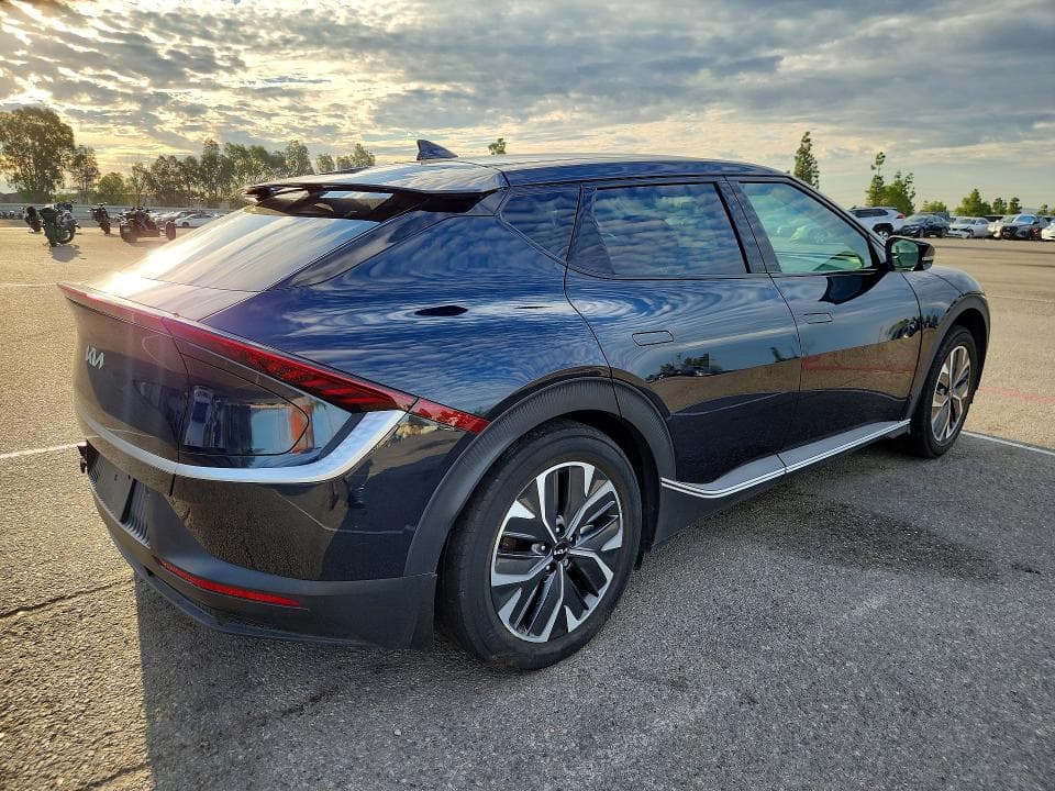 2024 KIA EV6 LIGHT LONG RANGE 3