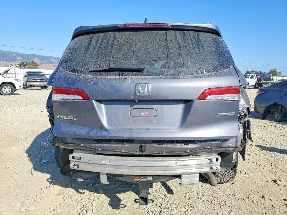 2022 HONDA PILOT SE 6