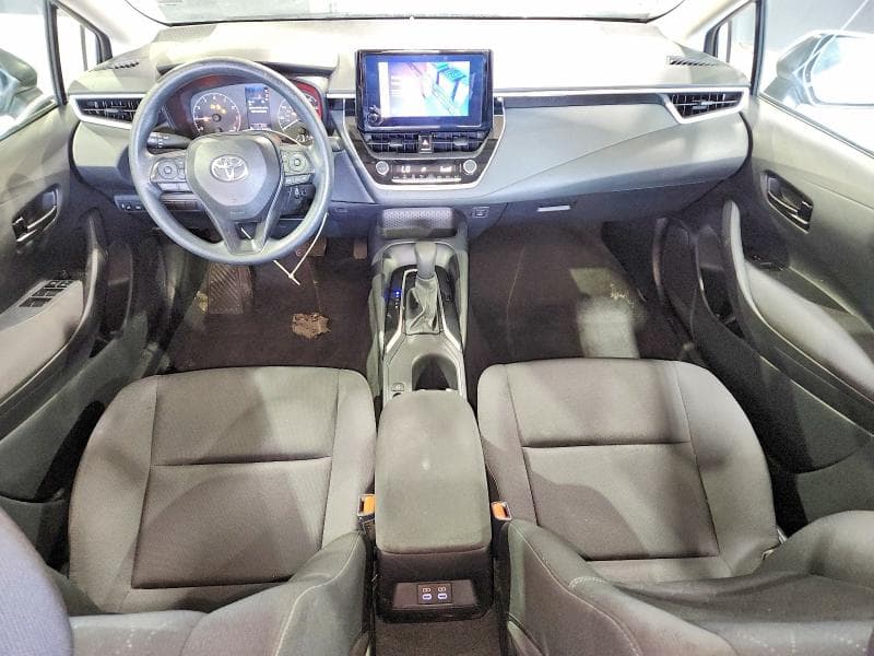 2025 TOYOTA COROLLA LE 8