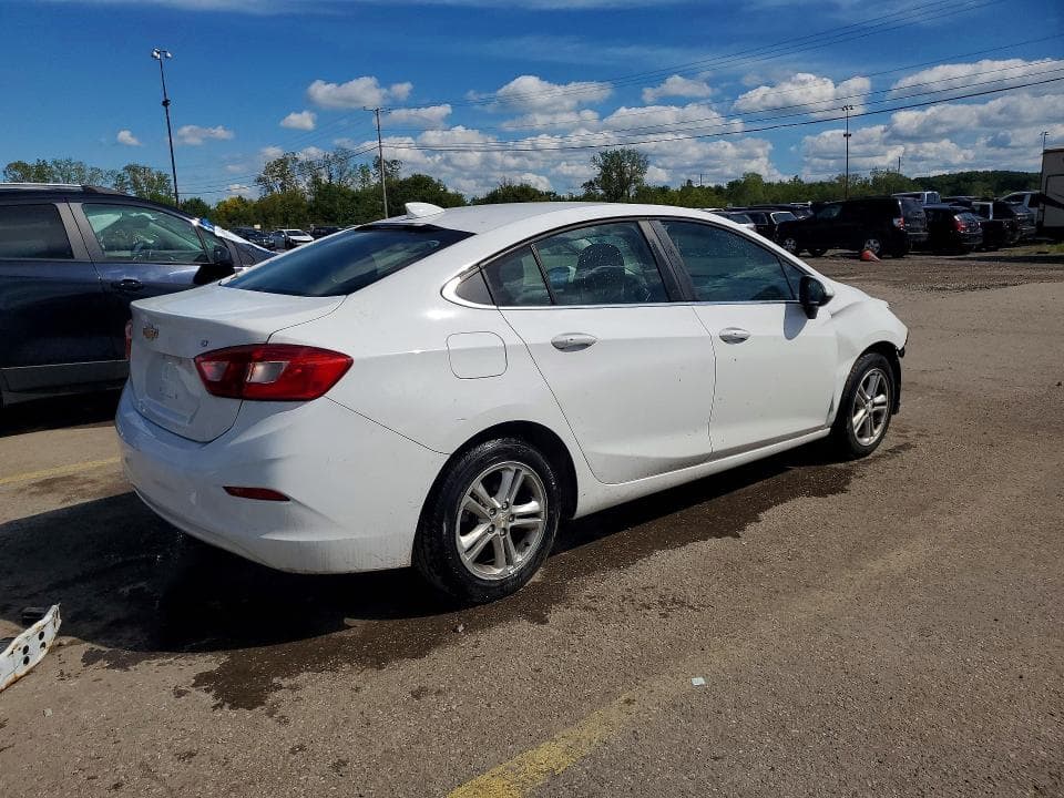 2018 CHEVROLET CRUZE LT 3