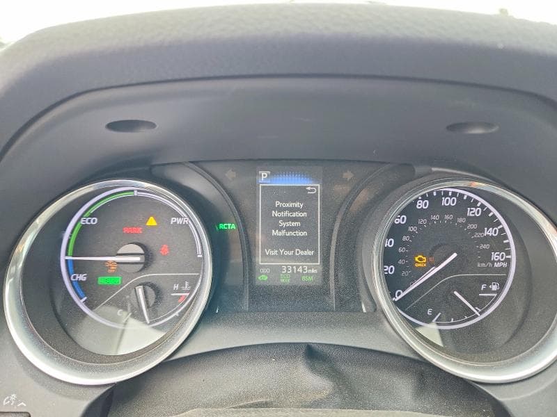 2020 TOYOTA CAMRY SE 9
