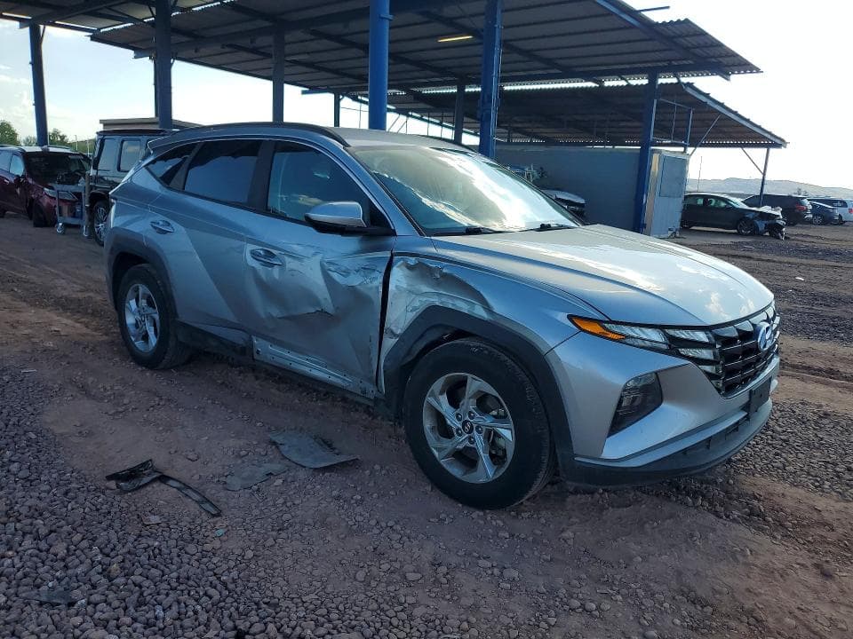 2024 HYUNDAI TUCSON SEL 4