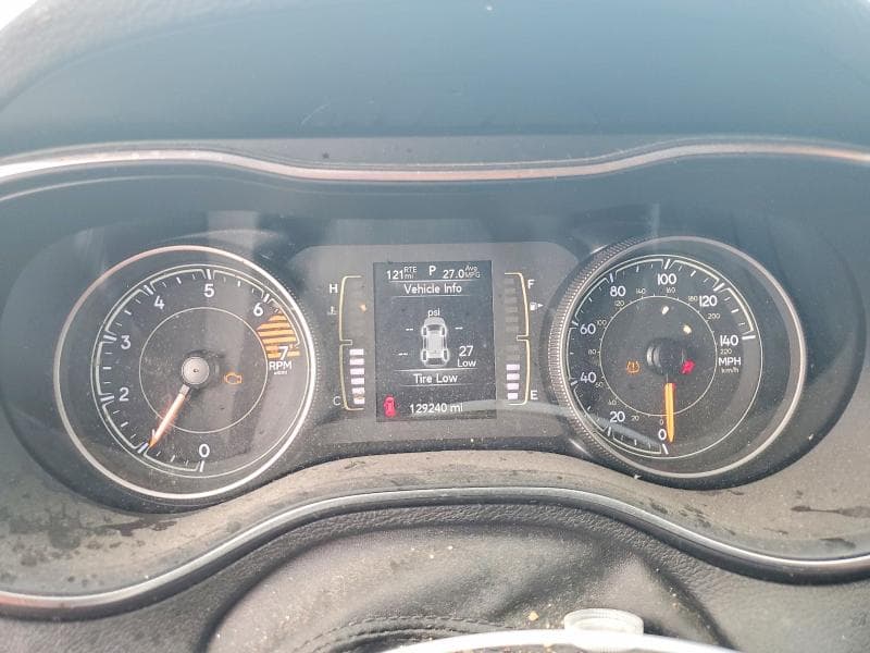 2020 JEEP CHEROKEE LATITUDE 9
