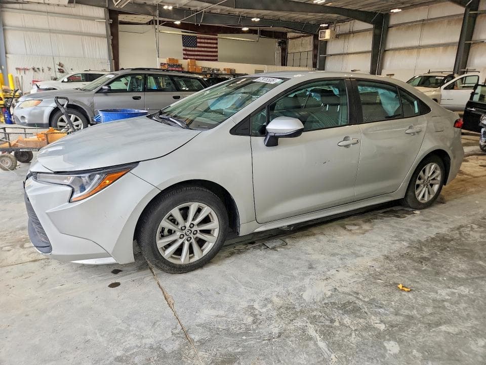 2024 TOYOTA COROLLA LE - 1
