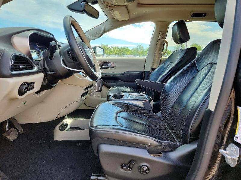 2018 CHRYSLER PACIFICA LIMITED 7