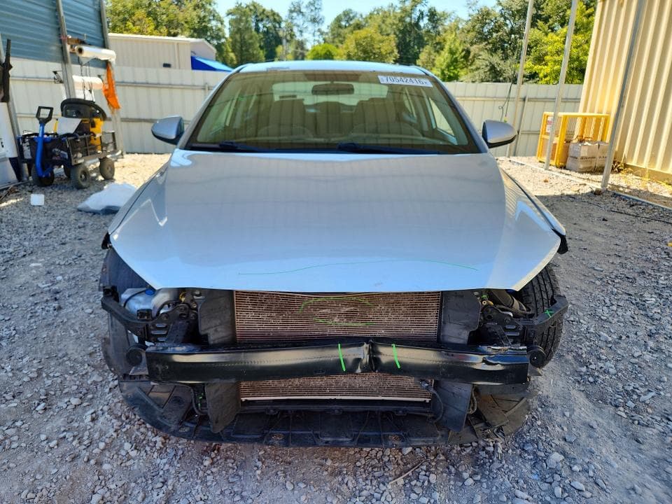 2017 HYUNDAI ELANTRA SE 5