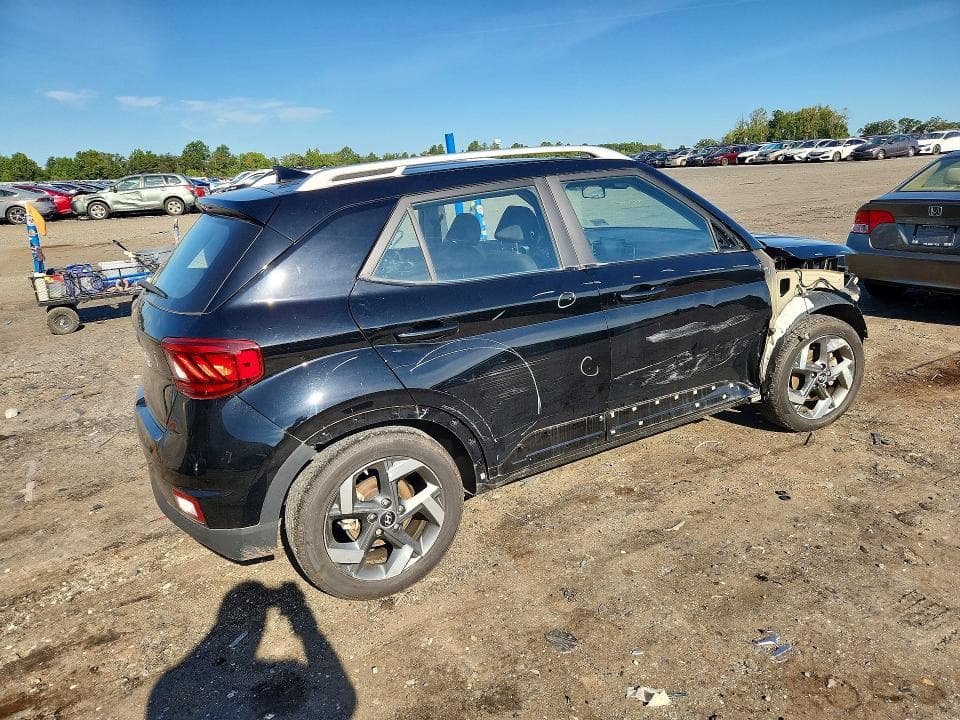 2022 HYUNDAI VENUE SEL 3