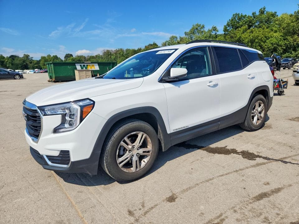 2022 GMC TERRAIN SLE - 1
