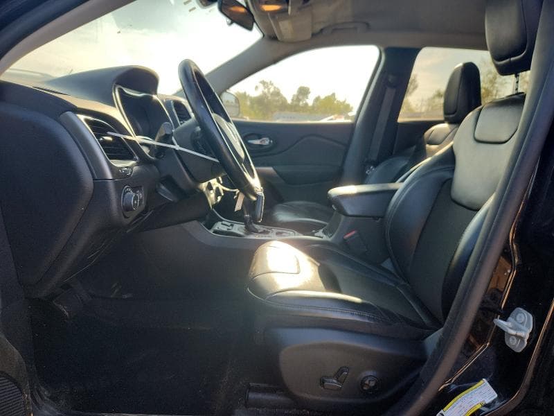 2020 JEEP CHEROKEE LATITUDE PLUS 7