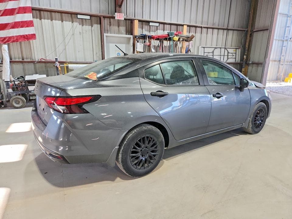 2023 NISSAN VERSA S 3
