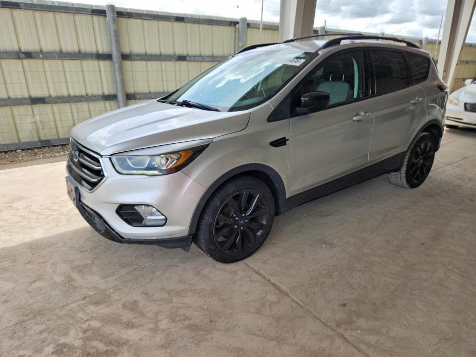 2017 FORD ESCAPE SE - 1