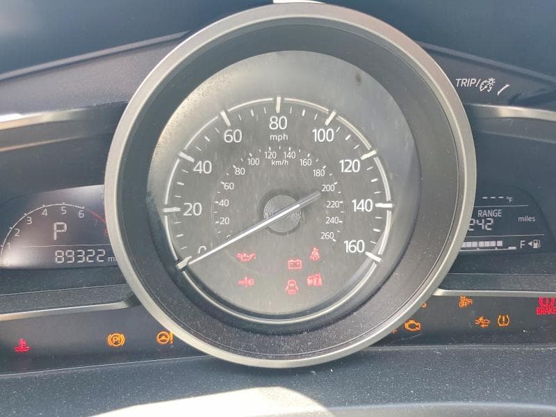 2018 MAZDA 3 TOURING 9