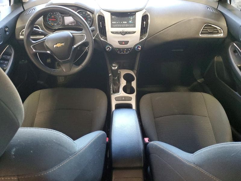 2017 CHEVROLET CRUZE LS 8