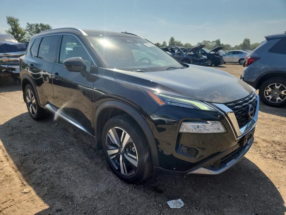 2022 NISSAN ROGUE SL 4