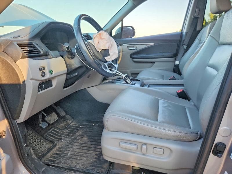 2022 HONDA PILOT SE 7