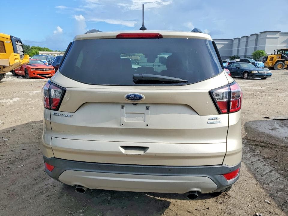 2018 FORD ESCAPE SEL 6