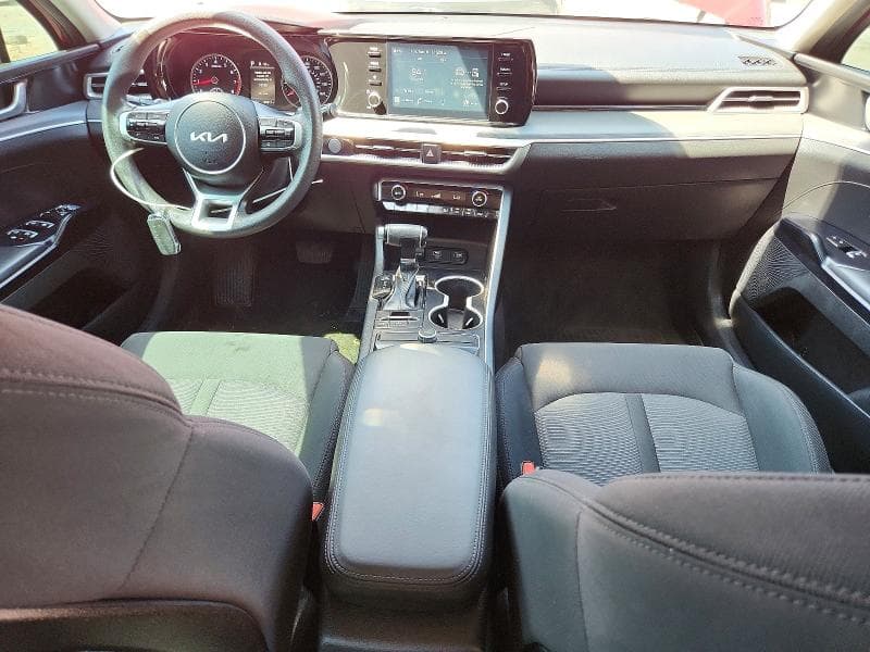 2022 KIA K5 LXS 8