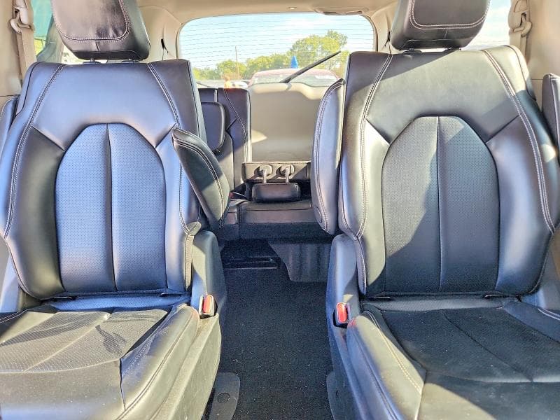 2023 CHRYSLER PACIFICA HYBRID TOURING L 10