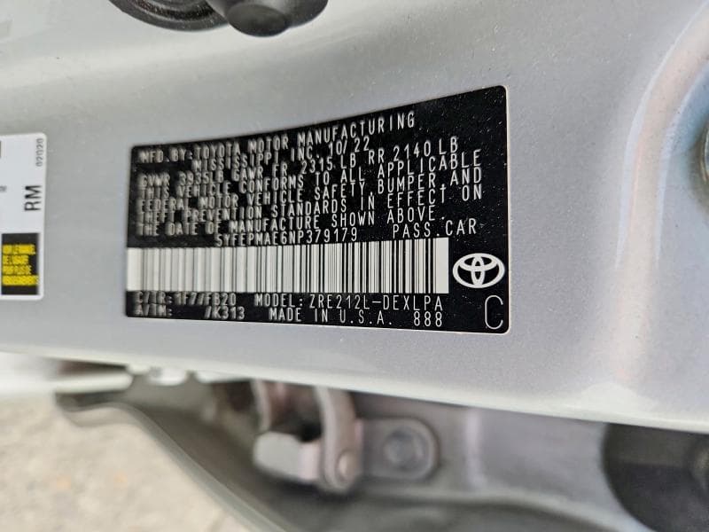 2022 TOYOTA COROLLA LE 12