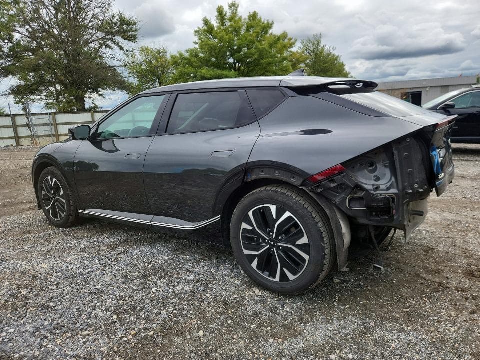 2023 KIA EV6 WIND 2