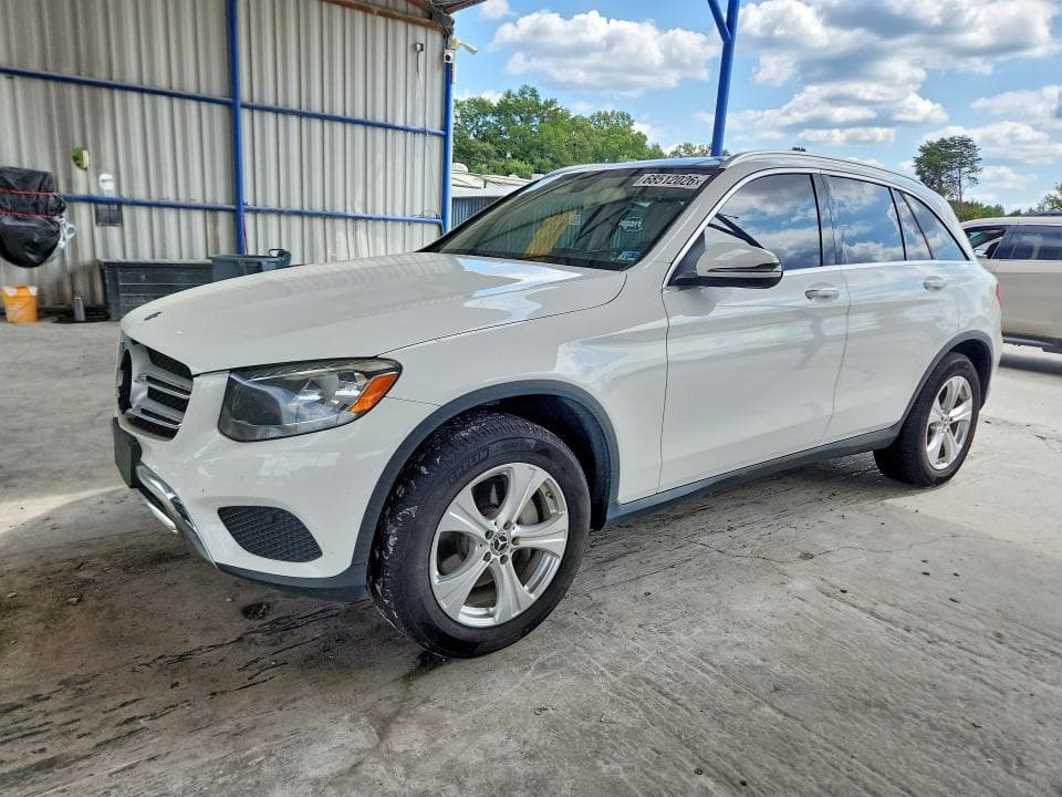 2017 MERCEDES-BENZ GLC 300