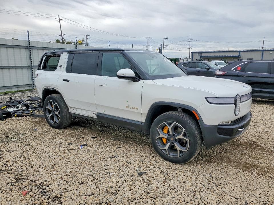 2023 RIVIAN R1S ADVENTURE 4