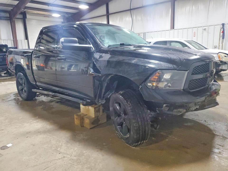 2018 RAM 1500 SLT 4