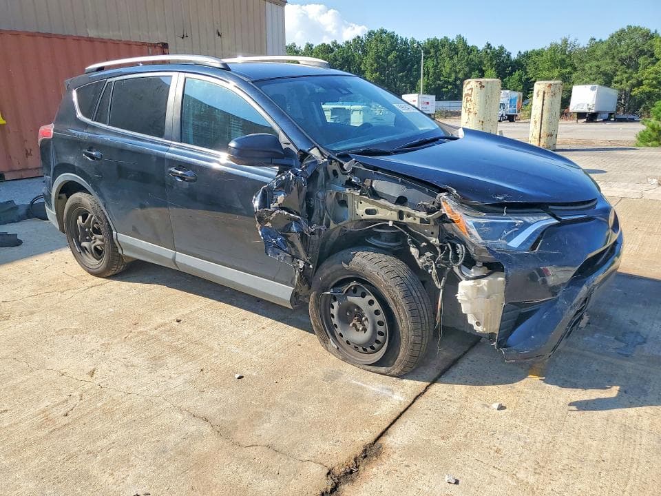 2018 TOYOTA RAV4 LE 4