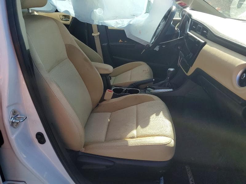2017 TOYOTA COROLLA LE 7