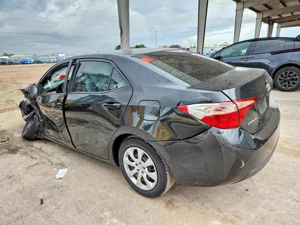 2018 TOYOTA COROLLA LE 2