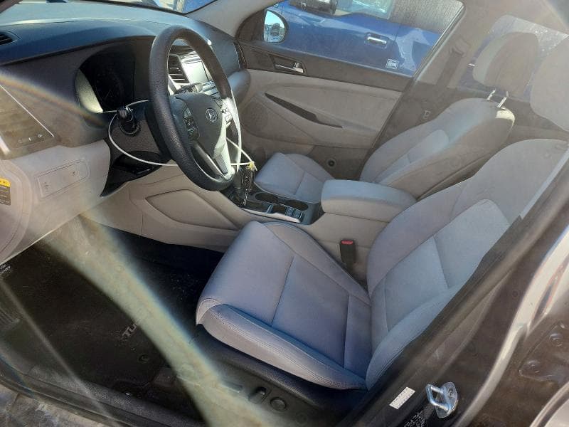 2017 HYUNDAI TUCSON SE 7