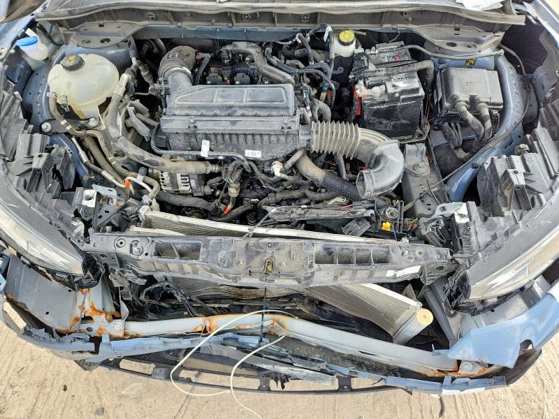 2024 FORD ESCAPE ST LINE 12