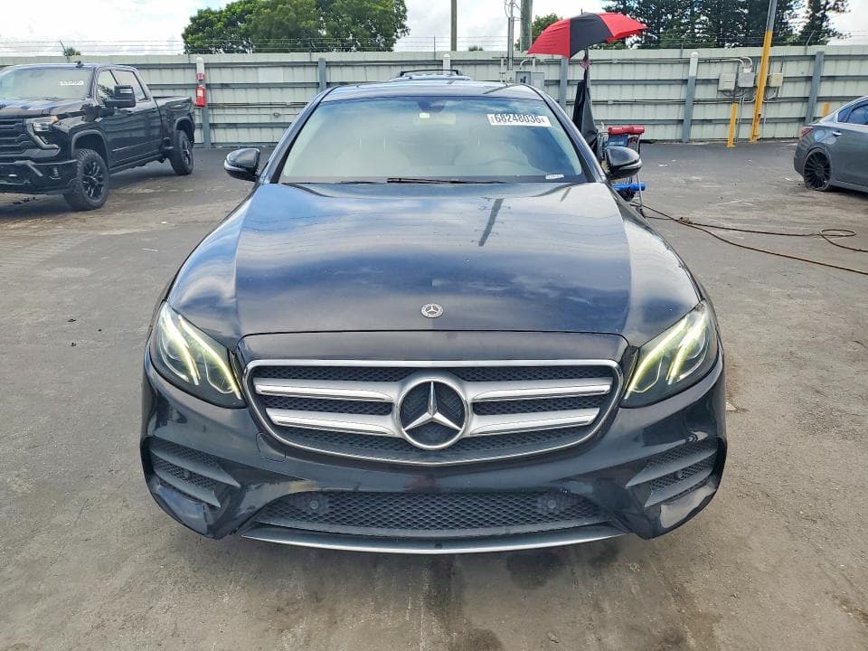 2018 MERCEDES-BENZ E 300 5