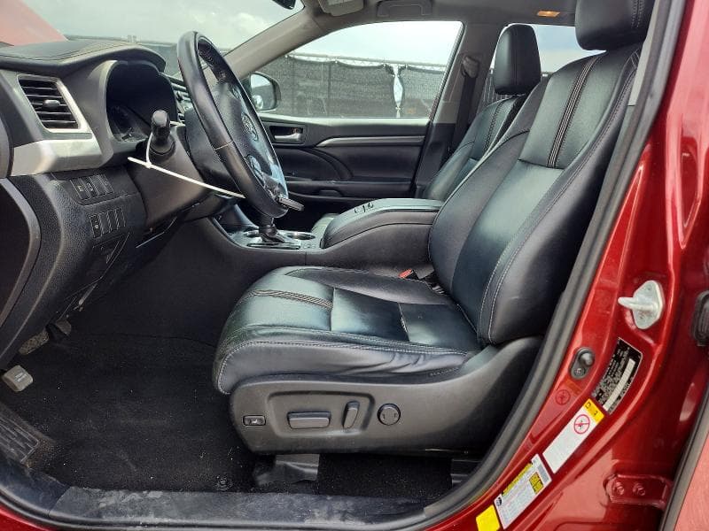 2018 TOYOTA HIGHLANDER SE 7